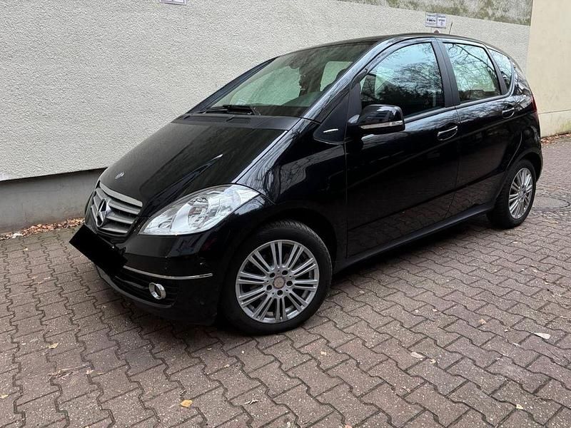 Gebraucht Mercedes A160 Avantgarde 95 PS (69 kW) 2010 Schwarz Van / Kleinbus
