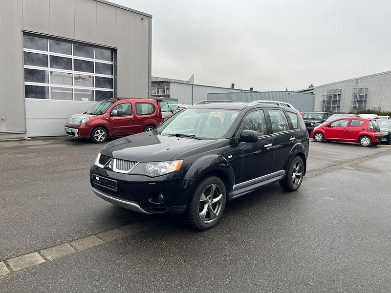 Gebraucht Mitsubishi Outlander 170 PS (125 kW) 2010 Schwarz SUV
