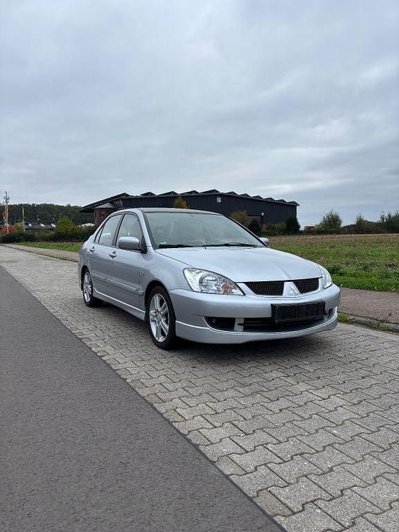 Silber Gebraucht 2007 Mitsubishi Lancer Intense Limousine | 6.000 € - Bild 1/4