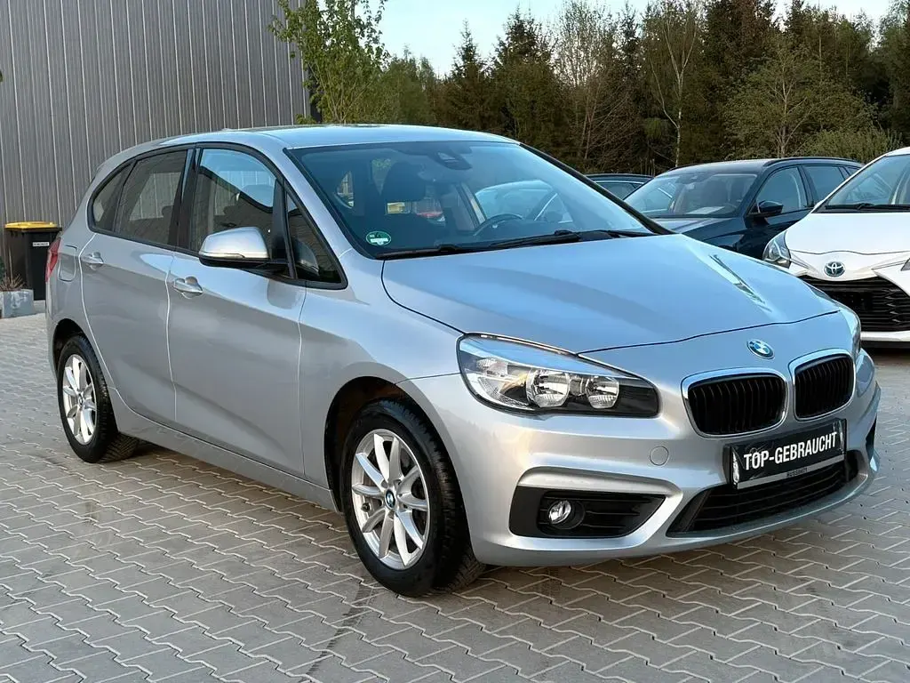 Używany BMW 218 Active Tourer Performance 136 KM (100 kW) 2015 Srebrny Minivan