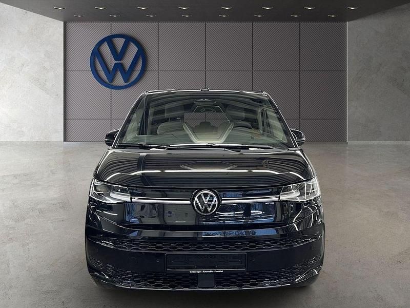 Neu VW Multivan Goal 150 PS (110 kW) 2026 Schwarz Van