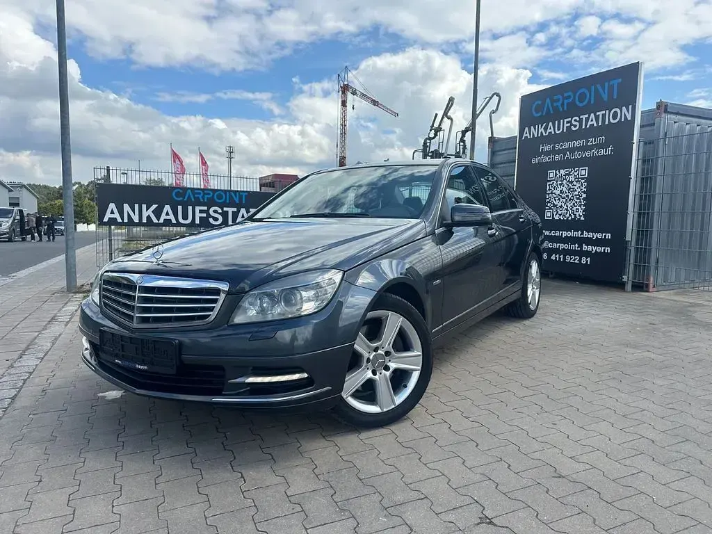 Gebraucht Mercedes C350 231 PS (169 kW) 2010 Grau Limousine