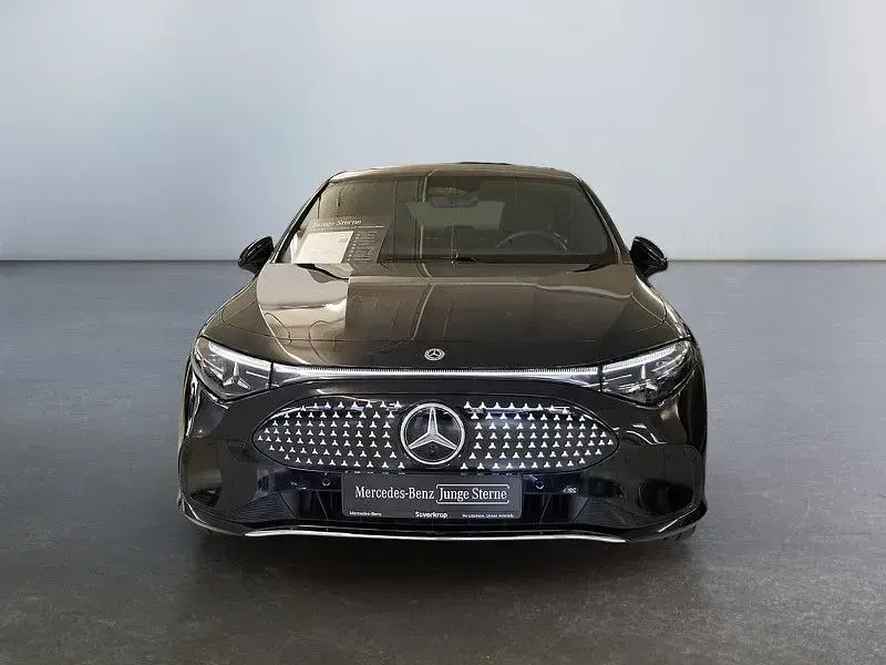 Gebraucht Mercedes CLA 250+ Progressive 200 kW (272 PS) 2025 Schwarz Limousine