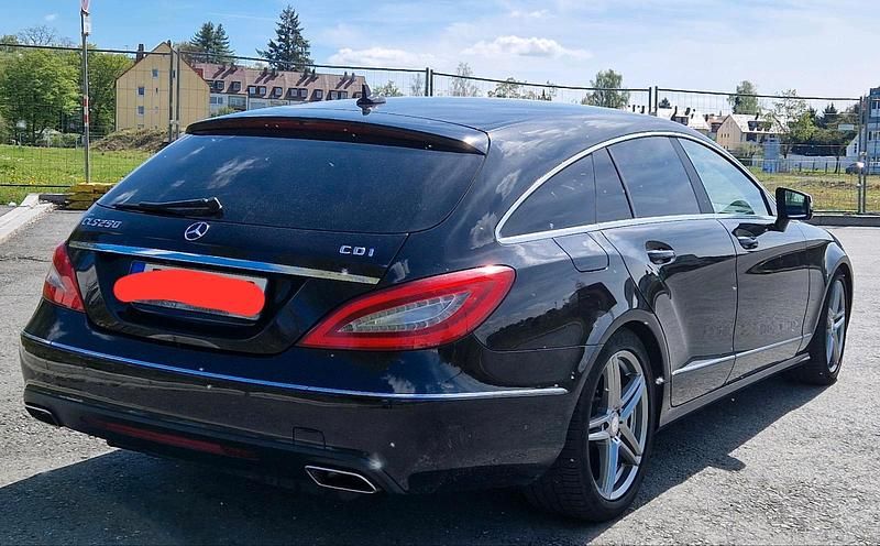 Schwarz Gebraucht 2015 Mercedes CLS250 Kombi | 12.900 € (Superpreis) - Bild 1/4