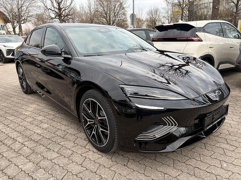 Neu BYD Seal 389 kW (530 PS) 2026 Schwarz Limousine