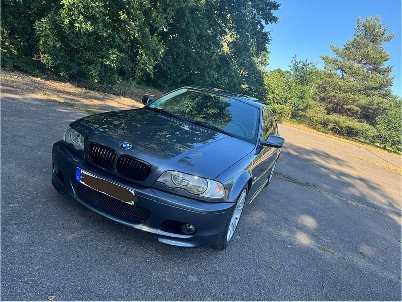 Grau Gebraucht 2002 BMW 330 M Sport Coupé | 5.700 € (Superpreis) - Bild 1/4