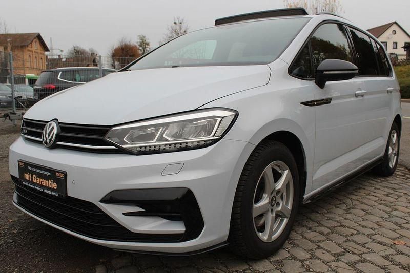 Gebraucht VW Touran Highline 190 PS (139 kW) 2018 Silber Van / Kleinbus