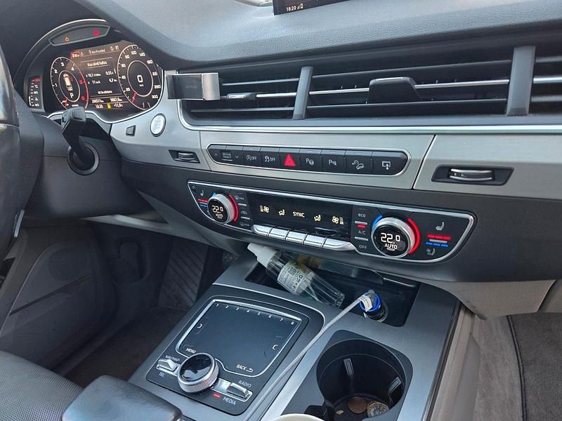 Gebraucht Audi Q7 Ambiente 272 PS (200 kW) 2016 Schwarz SUV