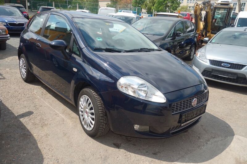 Blau Gebraucht 2009 Fiat Grande Punto Dynamic Kleinwagen | 2.999 € (Fairer Preis) - Bild 1/4