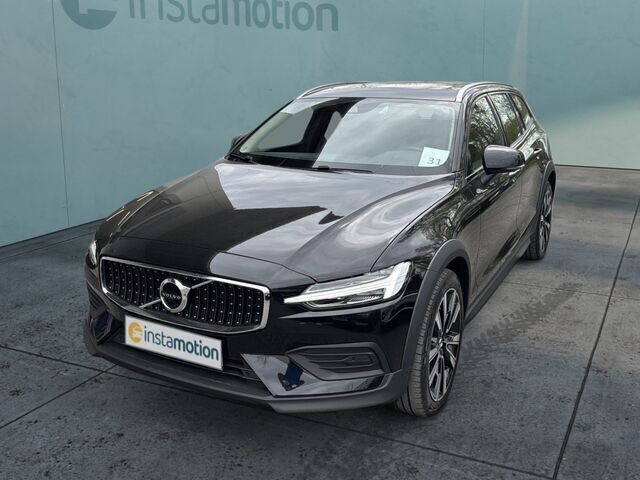 Gebraucht Volvo V60 CC Pro 197 PS (144 kW) 2021 Schwarz Kombi