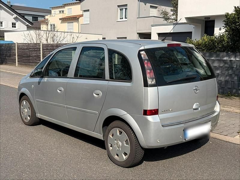 Gebraucht Opel Meriva Edition 125 PS (91 kW) 2008 Silber Van / Kleinbus