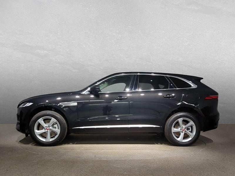 Second-hand Jaguar F-Pace 409 CP (300 kW) 2023 Negru SUV