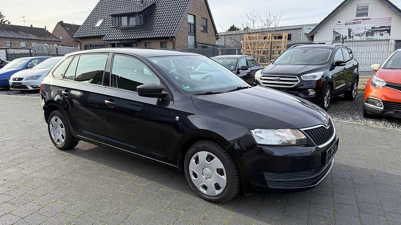 Gebraucht Skoda Rapid Active 90 PS (66 kW) 2014 Schwarz Kombi