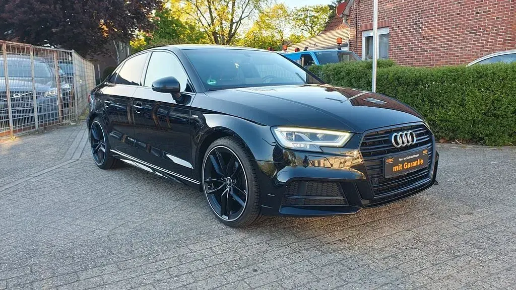 Brugt Audi A3 S-Line 150 HK (110 kW) 2019 Sort Sedan