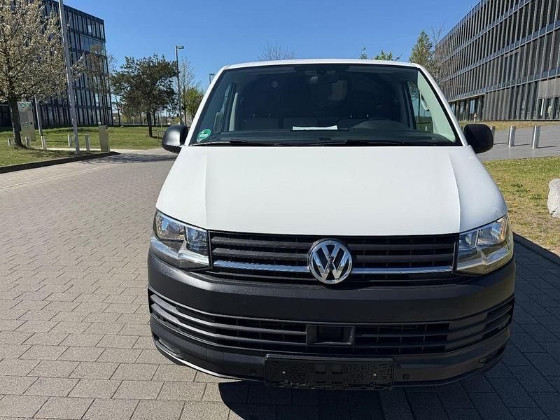 Gebraucht VW Transporter 150 PS (110 kW) 2019 Weiß Van