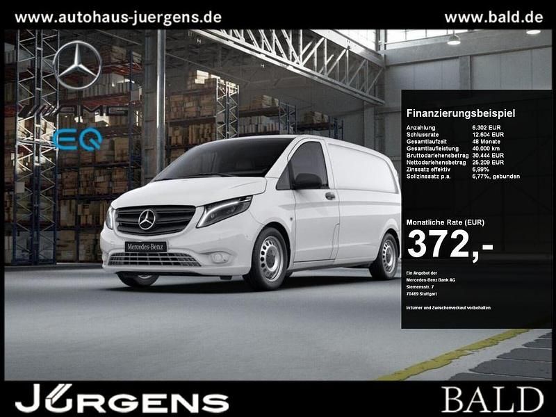 Gebraucht Mercedes Vito 136 PS (100 kW) 2022 Arktikweiß Van
