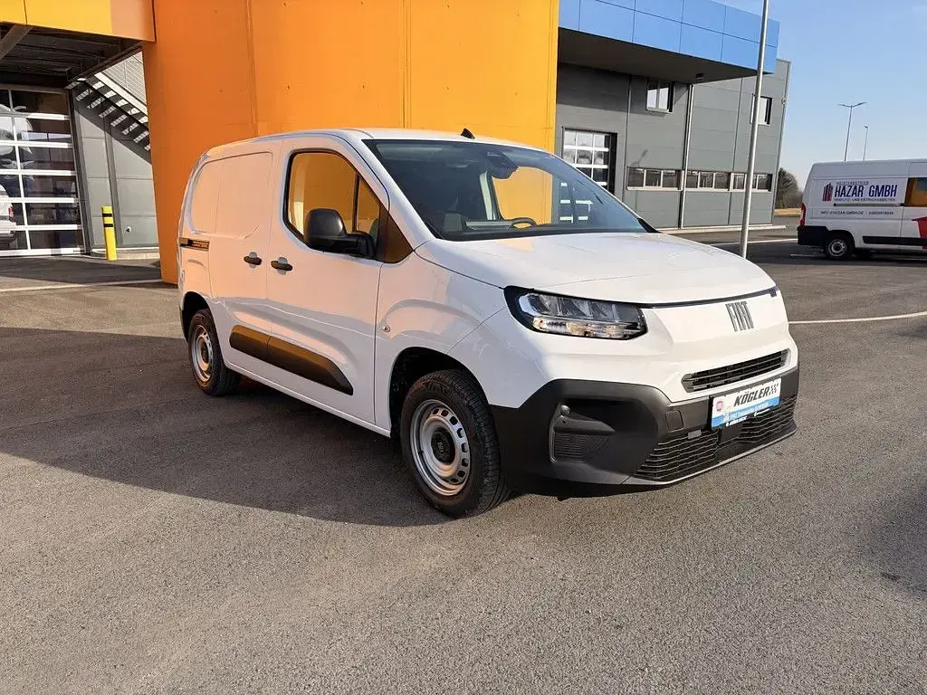 Neu Fiat Doblò 102 PS (75 kW) 2026 Weiß Van / Kleinbus
