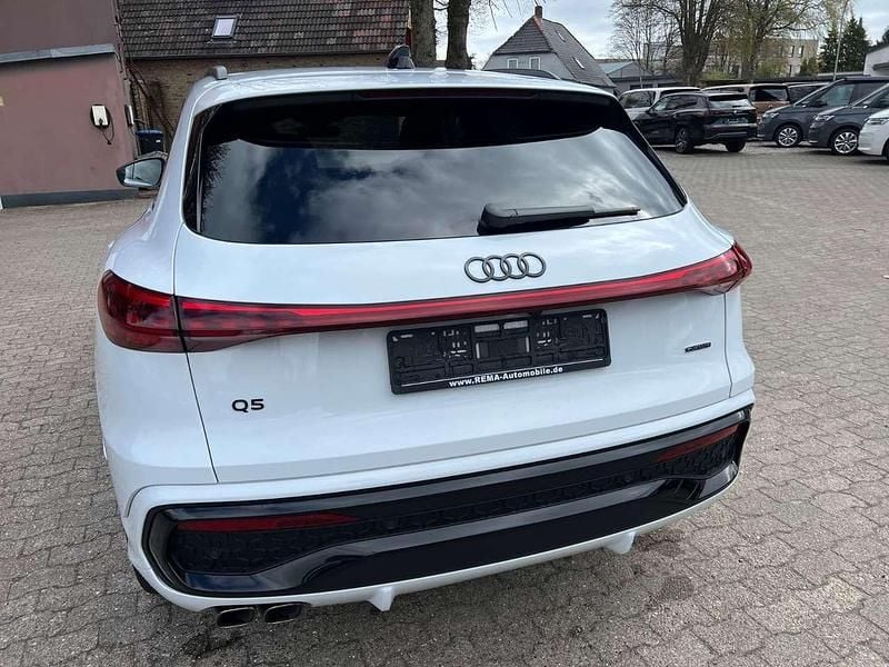Second-hand Audi Q5 204 CP (150 kW) 2025 Alb SUV