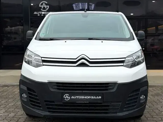 Gebraucht Citroën Jumpy 122 PS (89 kW) 2020 Weiß Van / Kleinbus