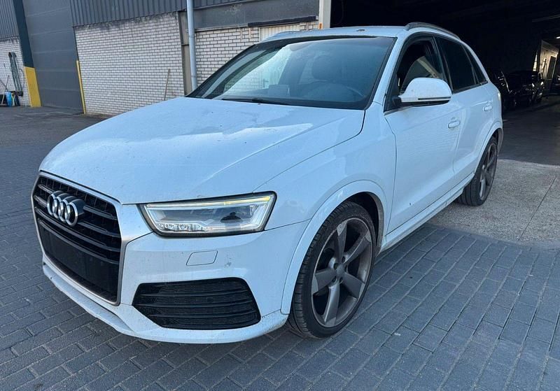 Weiß Gebraucht 2015 Audi Q3 S-line plus SUV | 10.450 € (Fairer Preis) - Bild 1/4