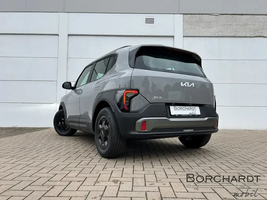 Neu Kia EV2 Earth 108 kW (147 PS) 2026 Grau SUV
