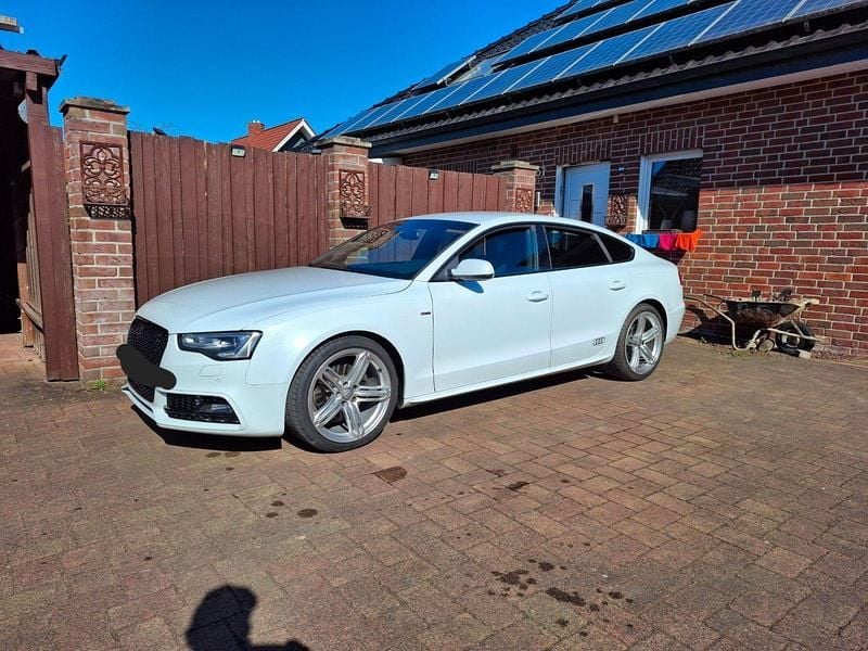 Gebraucht Audi A5 Sportback Sport 177 PS (130 kW) 2014 Weiß Kleinwagen