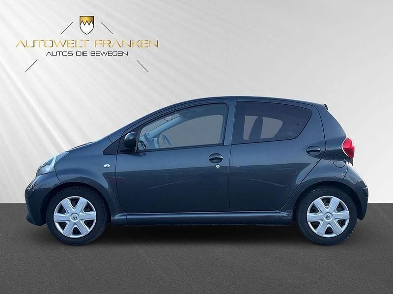 Gebraucht Toyota Aygo Cool 68 PS (50 kW) 2007 Grau Kleinwagen