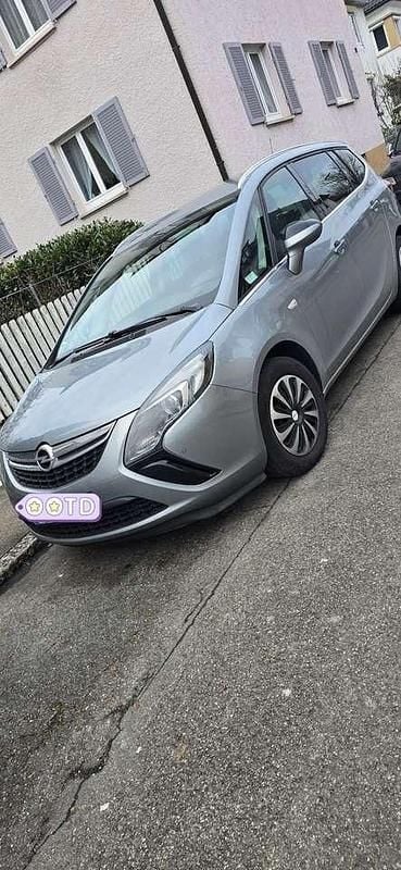 Gebraucht Opel Zafira Tourer 140 PS (102 kW) 2013 Silber Van / Kleinbus