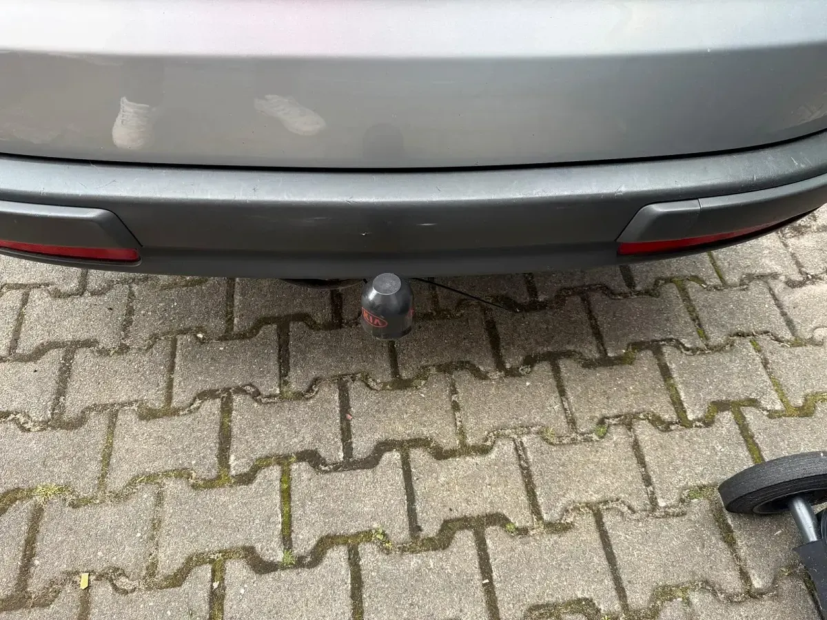 Gebraucht Ford Galaxy 140 PS (102 kW) 2010 Silber Van / Kleinbus