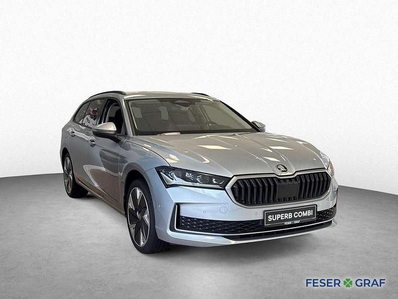 Gebraucht Skoda Superb Selection 150 PS (110 kW) 2025 Aluminiumsilber metallic Kombi