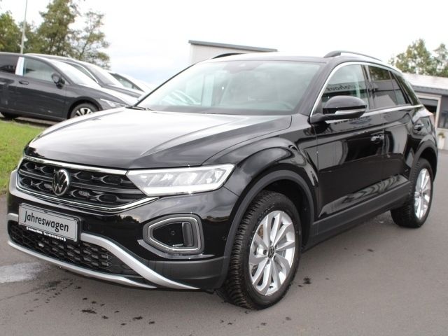 Gebraucht VW T-Roc 150 PS (110 kW) 2024 Schwarz SUV