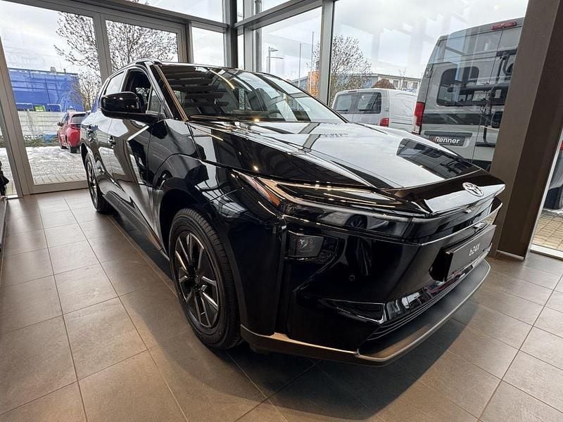 Neu Toyota bZ4X 164 kW (224 PS) 2026 Schwarz SUV