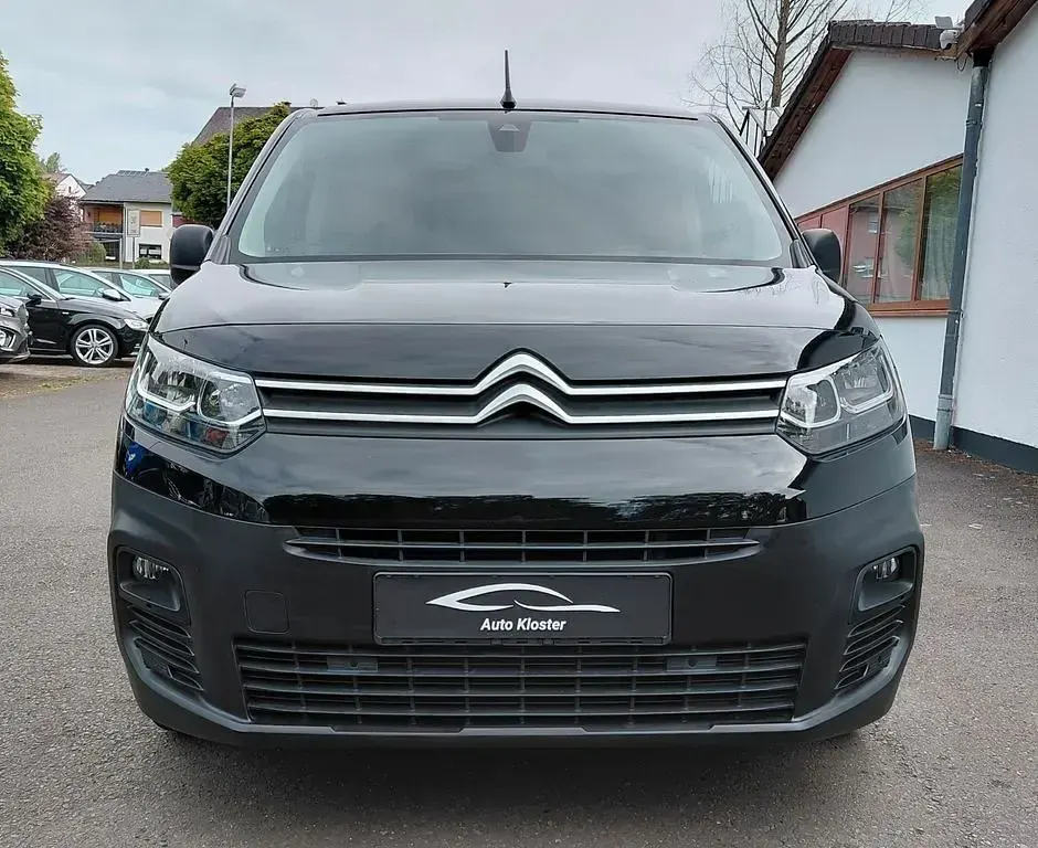Gebraucht Citroën Berlingo 102 PS (75 kW) 2021 Schwarz Van / Kleinbus