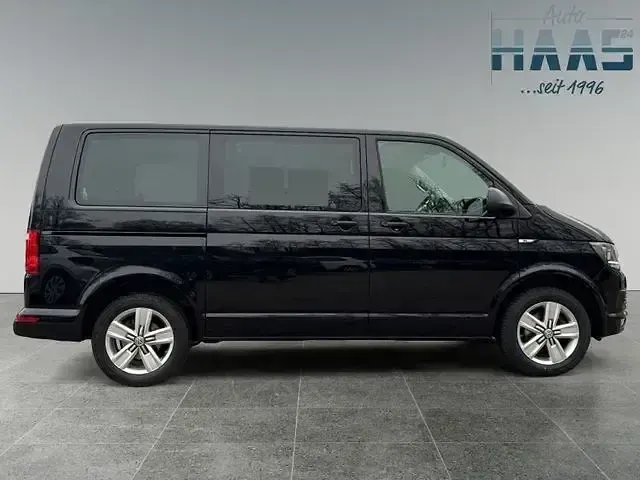 Second-hand VW Multivan 85 CP (62 kW) 2016 Negru Monovolum