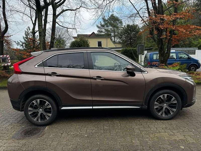 Gebraucht Mitsubishi Eclipse Cross Diamant Edition 163 PS (119 kW) 2020 SUV