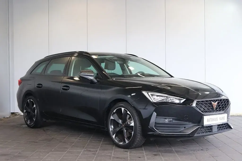 Gebraucht Cupra Leon 150 PS (110 kW) 2024 Schwarz Limousine