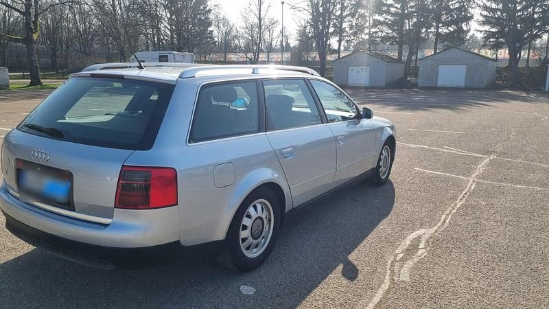 Gebraucht Audi A6 S-Line 165 PS (121 kW) 1999 Silber Kombi