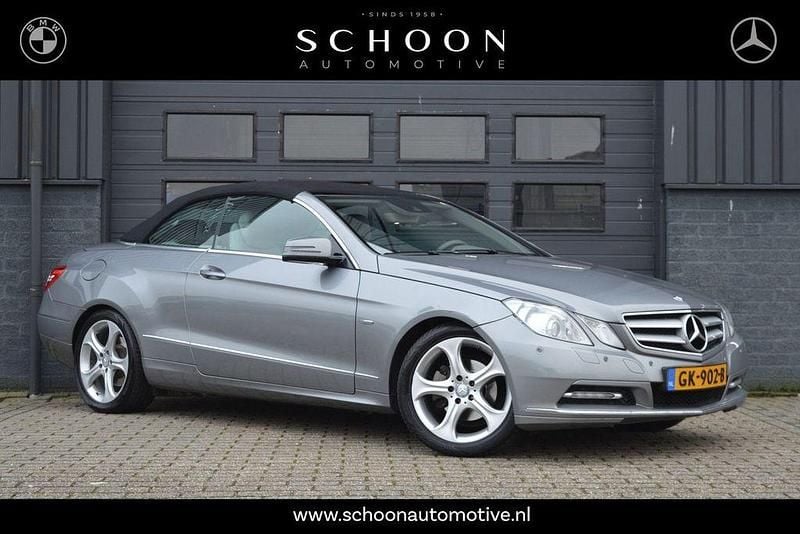 Gebraucht Mercedes E220 Avantgarde 170 PS (125 kW) 2011 Grau Cabrio