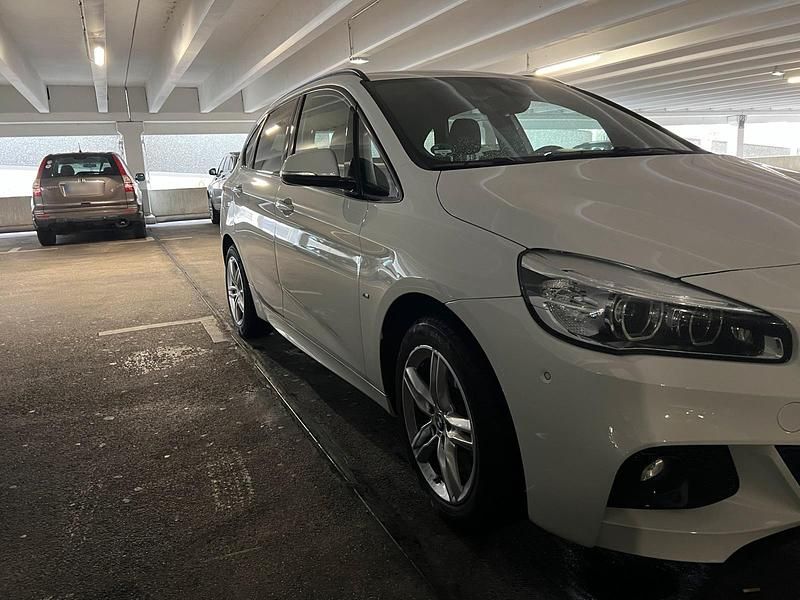 Usado BMW 225 2017 Blanco Monovolumen