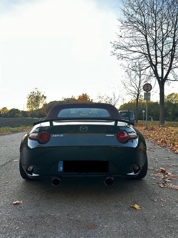 Używany Mazda MX5 131 KM (96 kW) 2018 Czarny Kabriolet
