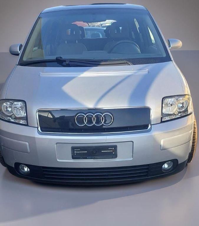 Gebraucht Audi A2 75 PS (55 kW) 2002 Silber Kleinwagen