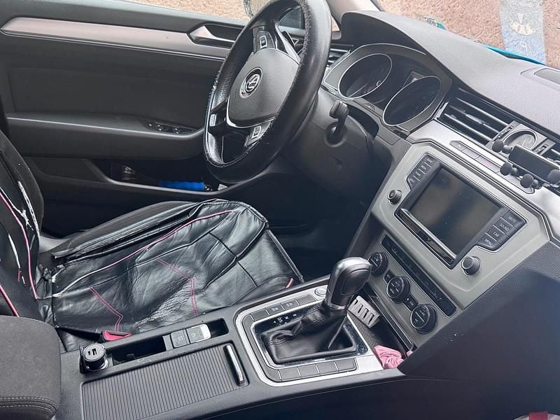 Gebraucht VW Passat 190 PS (139 kW) 2015 Andere farben Kombi