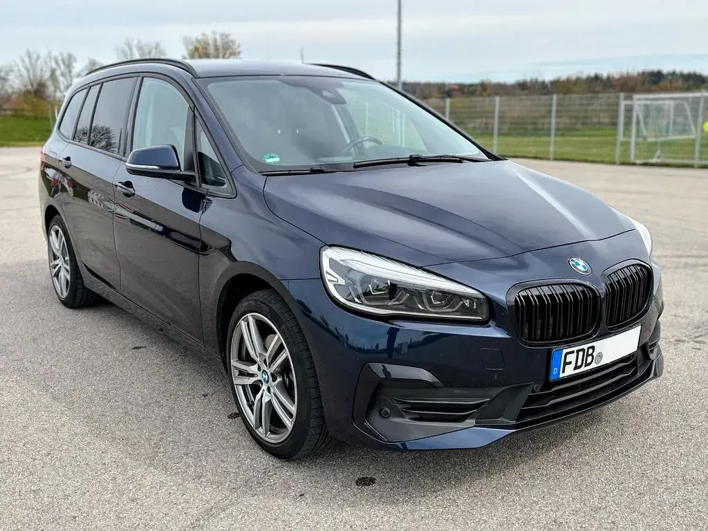 Gebraucht BMW 218 Gran Tourer 140 PS (102 kW) 2018 Blau Van / Kleinbus