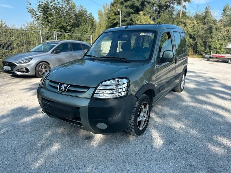 Grün Gebraucht 2007 Peugeot Partner Van / Kleinbus | 1.490 € - Bild 1/4