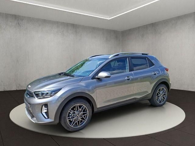 Auroraschwarz met. Gebraucht 2025 Kia Stonic SUV | 24.580 € (Etwas zu teuer) - Bild 1/4