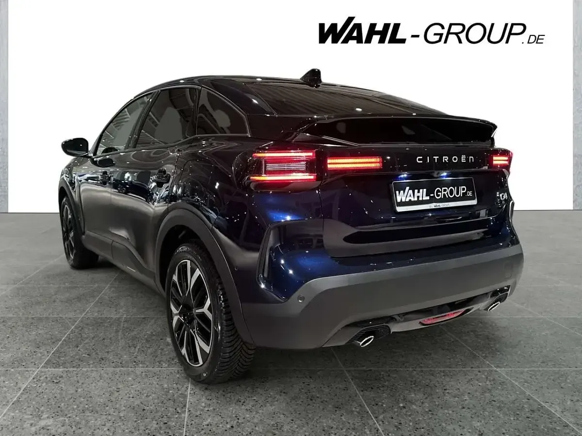 Neu Citroën C4 145 PS (106 kW) 2025 Blau Limousine