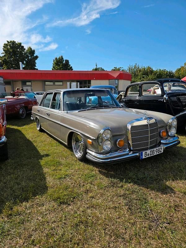 Gebraucht 2025 Mercedes 280 Limousine | 22.990 € - Bild 1/4