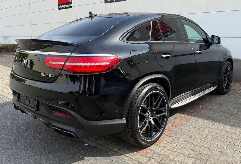 Schwarz Gebraucht 2017 Mercedes GLE63 AMG AMG Coupé | 45.499 € (Fairer Preis) - Bild 1/4
