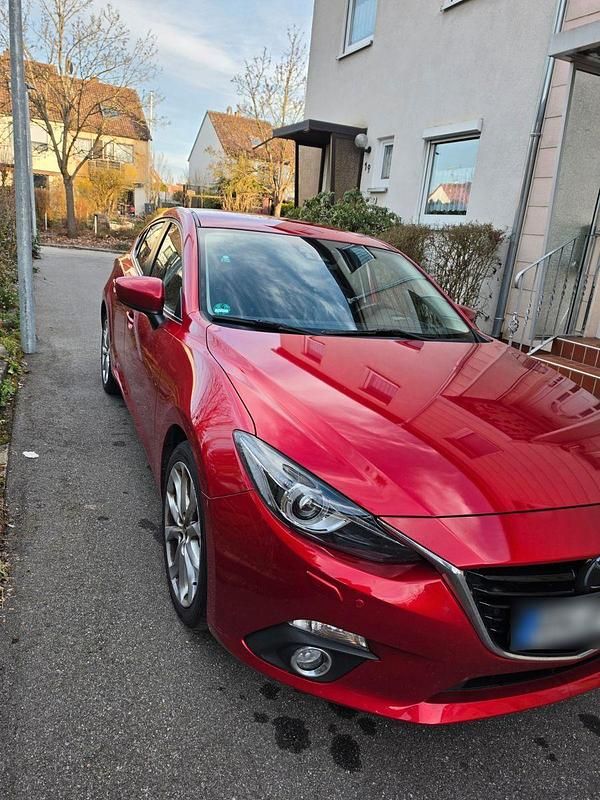 Gebraucht Mazda 3 150 PS (110 kW) 2016 Rot Limousine