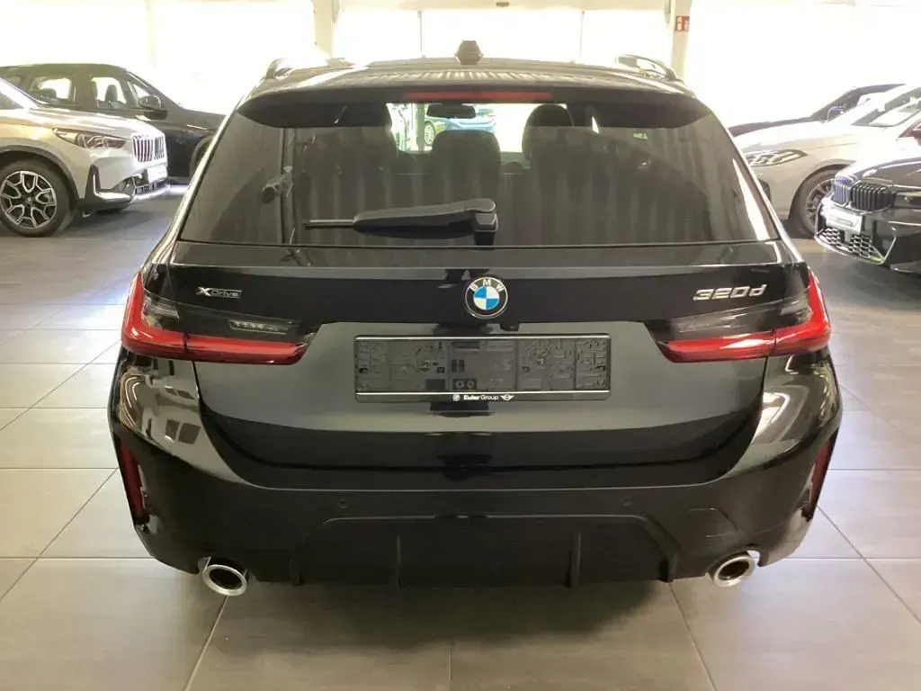 Second-hand BMW 320 Performance 190 CP (139 kW) 2025 Negru Break